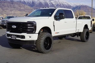 2025 Ford F-350 PLATINUM FX4 - Image 1 of 4
