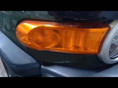 Passenger Corner Turn Signal Lamp Fits 12-14 FJ CRUISER 958941 - Image 1 of 4