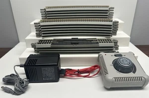 HO Scale Bachmann EZ Track Complete Loop Of Track Read Description Set 1 - Picture 1 of 3