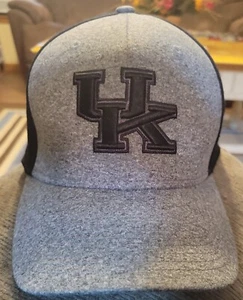 Nike Dri Fit University Of Kentucky Black And Grey Stretch Fit Baseball Cap/Hat - Picture 1 of 5