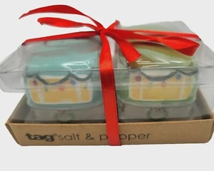 TAG Travel Trailer, RV, Retro "Happy Camper" Christmas Salt & Pepper Shakers New - Picture 1 of 5