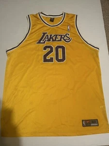 GARY PAYTON NIKE 20 Los Angeles Lakers Men Yellow Sewn Jersey XXXXL/60NBA - Picture 1 of 18