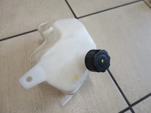 E3. Vespa GT 125 GTS Kühelrausgleichsbehälter Cooler Kühlerbehälter Kühler  - Bild 1 von 2