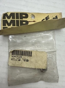 Vintage MIP 20t Top Change Gear For Team Losi Gear Boxes L-20 L20 B40 - Picture 1 of 1