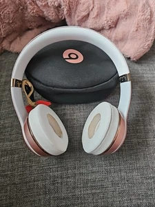 Beats by Dr. Dre Solo3 Wireless Headband Headphones - Rose Gold - Picture 1 of 5
