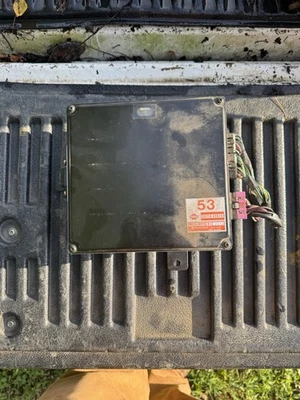 1987-1988 NISSAN PATHFINDER ECM ENGINE COMPUTER 23710-42g10 - Image 1 of 4
