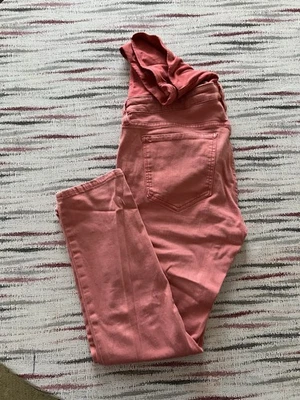 H&M Maternity Pink-Fushia Skinny Jeans Size 14 Excellent Condition - Image 1 of 4