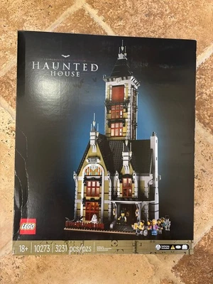 LEGO Icons: Haunted House (10273) NUOVO SIGILLATO scatola minore danneggiata - Immagine 1 di 4