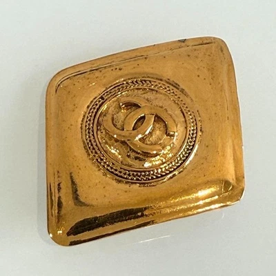 CHANEL Brooch Pin CC Mark Vintage Rhombus Diamond Shape Gold USED Auth #S2570 - Image 1 of 4
