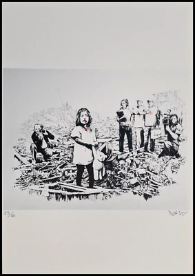 BANKSY * Girl with Filmcrew * 50 x 35 cm * Lithografie * limitiert # 39/60 - Bild 1 von 4