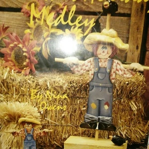 Another Holiday Medley Paint Pattern Book - Picture 1 of 12