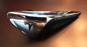 Tesla Model S / X / 3 / Y Side Turn Signal Indicator Logo Decal Autopilot 2.0 - Picture 1 of 2