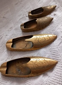 Joblot 4x Vtg Indian Brass Shoe Slipper Ashtrays Ethnic Boho - Picture 1 of 7