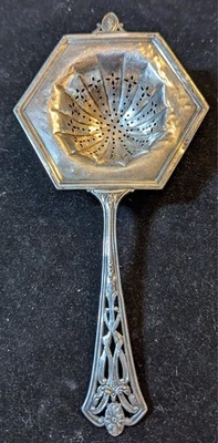 Antigua cuchara coladora de té Frank Whiting Art Nouveau Foto 1 de 4