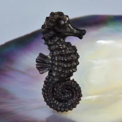 Seepferdchen Geschnitzter Schwarz Stift Ohrmuschel Muschel Figur Sammlung Design - Bild 1 von 4