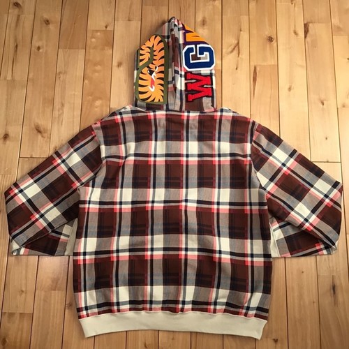 A BATHING APE (BAPE) RARO! NFS Limited!! Felpa con cappuccio zip intera BAPE logo check squalo taglia L usata ottima+