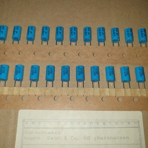 NOS EMZ KP KP72 200pF 63v 2.5% HI_END FILM/FOIL CAPACITORS FOR AUDIO ! 25pcs! - Picture 1 of 2