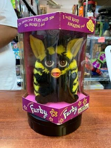 Bumble Bee Brown Eyes (Vintage Furby, Tiger Electronics) SEALED - Picture 1 of 7