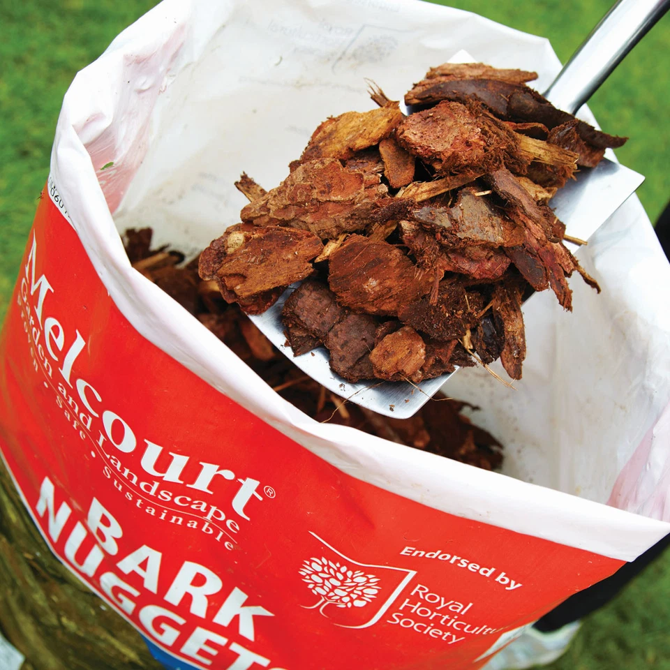 SUREGREEN Pine Bark Nuggets | 60L | Melcourt | Large Chunky Pine Bark Chippings