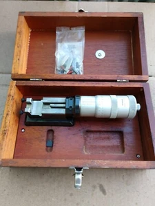 Mitutoyo 152-388A 0-2" Micrometer Head with toolex setting fixture in case - Picture 1 of 10