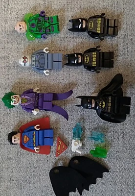 7 LEGO DC Minifigures Joker Batman Superman Lex Luther Mr. Freeze - Image 1 of 4