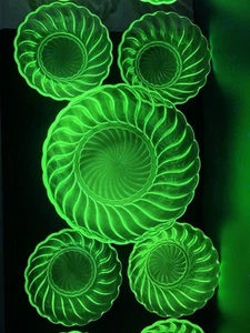 Bagley Glass Art Deco CARNIVAL dessert bowls. Uranium Glass 8 Small One Big Bowl - Picture 1 of 10