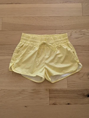 Pantalones Cortos Atléticos Zyia Active Para Mujer Grandes Burbujas de Limón Efervescentes Tiro Alto Bombardero Foto 1 de 4