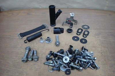 2012 HONDA CBR600RR MISC КОРПУС РАМА ОБОРУДОВАНИЕ ПРУЖИНА ТРУБКА РЕМЕНЬ БОЛТЫ - Изображение 1 из 3