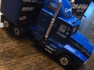 7" Con-way Freight Racing Team #6 Kenworth Big Rig Semi Tractor Trailer 1:87 HO - Picture 1 of 13