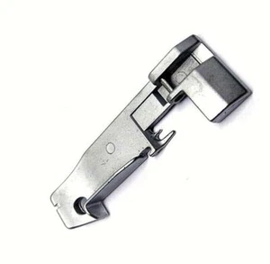 Piping Foot #1650002-460 for Toyota, Huskylock 901 & White - Foto 1 di 3