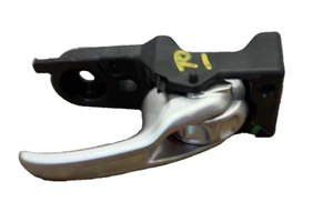 14 15 16 17 JEEP CHEROKEE Inside Door Handle Rh-f SEE PICTURES - OEM 68227250A - Picture 1 of 5