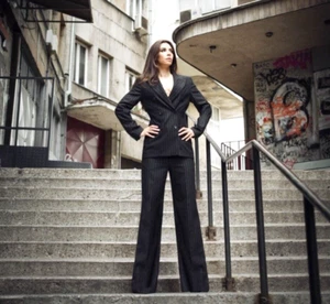 New H&M STUDIO 2Piece Wool Suit Pinstripe Blazer Jacket Pants Tailored M L Black - Picture 1 of 15