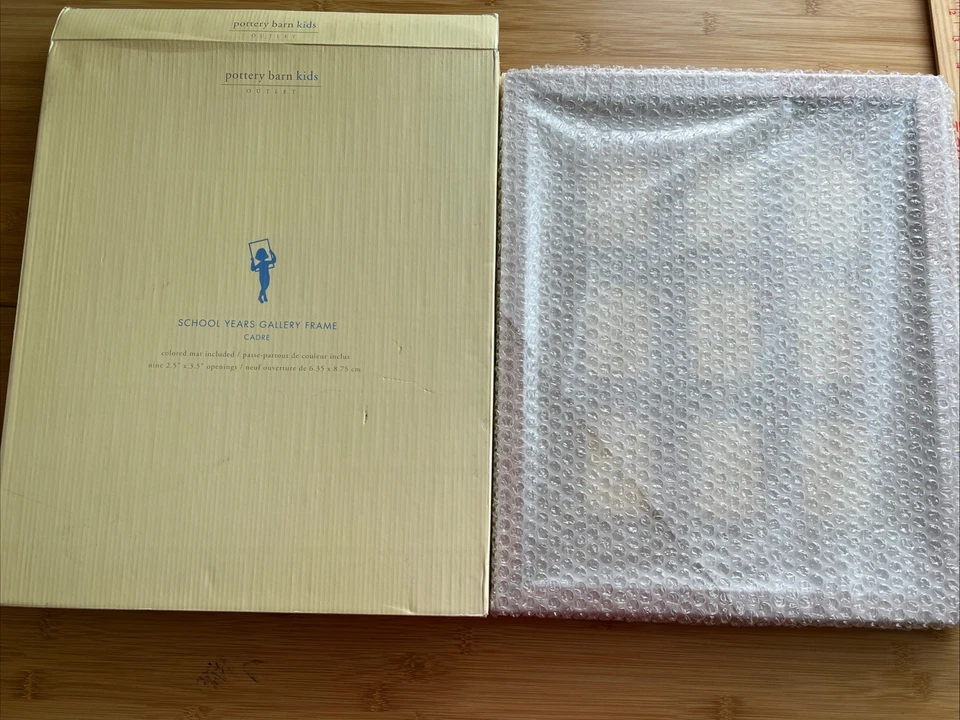 Quadro de galeria Pottery Barn Kids anos escolares 9 fotos caixa aberta não usado - Imagem 1 de 4