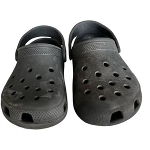 CROCS youth Black flip back rubber sandals size 1 - Picture 1 of 10