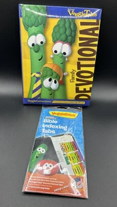 Veggietales Family Devotional Book and Bible Indexing Tabs Bundle Veggie Tales - Imagen 1 de 7