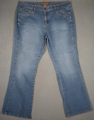 XD01406 **LEE** ONE TRUE FIT BOOT CUT LEG WOMENS WESTERN BLUE JEANS sz18W MEDIUM - Image 1 of 4