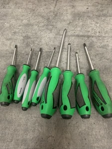 Matco 8 pc combination screwdriver set Green - Bild 1 von 9