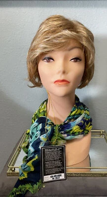 Aspen Collection Wig CS-405 GENI in 88/22LH New in Box - Image 1 of 4