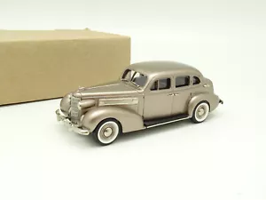 Brooklin Models SB 1/43 - Oldsmobile L-37 4Dr Sedan 1937 Tulipwood Brown BRK156 - Foto 1 di 2