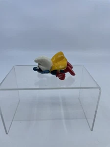 Vintage Smurfs Superman Smurf 20127 Flying Hero Peyo Figure 1980 PVC - Picture 1 of 8