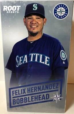 Seattle Mariners Bobblehead - Felix Hernandez in King's Crown - SGA 5-6-2017 - Image 1 of 4
