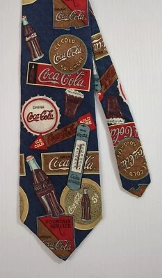 Corbata Coca Cola Coca Cola Licencia Novedad Corbata Seda Hecha en EE. UU. 57 x 4 Foto 1 de 4
