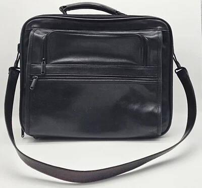 Bolso de viaje Edwards Luggage Tandi para computadora portátil maletín correa de cuero negro ejecutivo  Foto 1 de 4