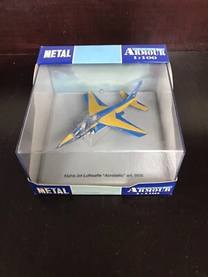 1:100 ART 5035 Armadura Alpha Jet Luftwaffe 'Acrobático" Avión de la Fuerza Aérea Alemana Foto 1 de 4
