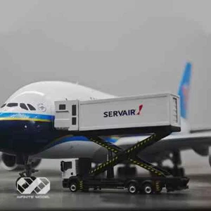 1/1/400 Airport Servair Catering truck handmaded printed Finished 3D Model car - Picture 1 of 2