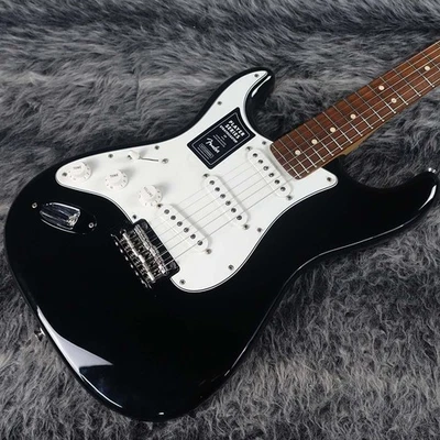 Fender плеер Stratocaster LH черный б/у левой рукой ольхи черный с мягким чехлом - Изображение 1 из 4