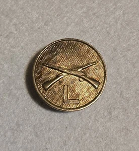 WW1 Type 1 Gilt Infantry Co. L Collar Disk - Picture 1 of 3