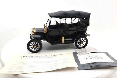 Franklin Mint, 1:16, Black 1913 Ford Model T With Original Paperwork, C-8 LN - Image 1 of 4