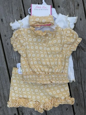 Conjunto y accesorio floral amarillo para niñas Little Lass 24 meses Foto 1 de 4