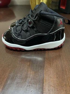 Nike Air Jordan 11 Retro TD Playoff Bred 2019 Zapatos Niño Pequeño Talla 8C 378040-061 Foto 1 de 4